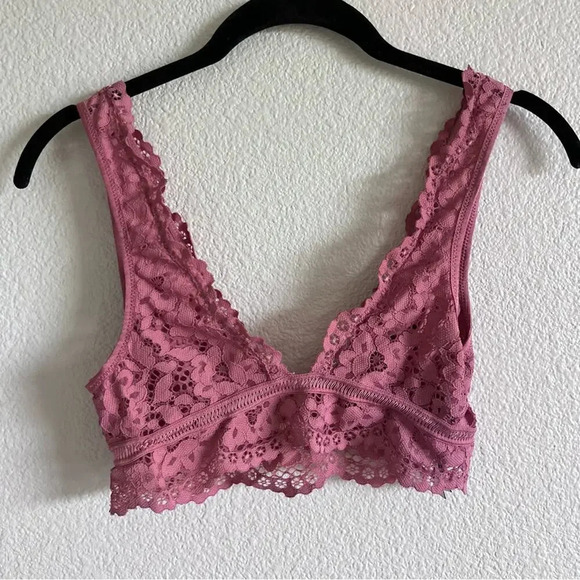 Victoria's Secret Body by Victoria Bralette Small - Picture 6 of 9